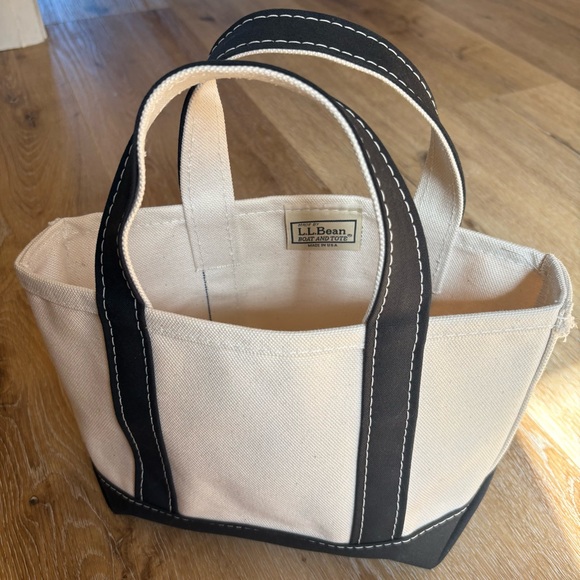 L.L. Bean Boat and Tote Mini in Black and Cream - Picture 4 of 7